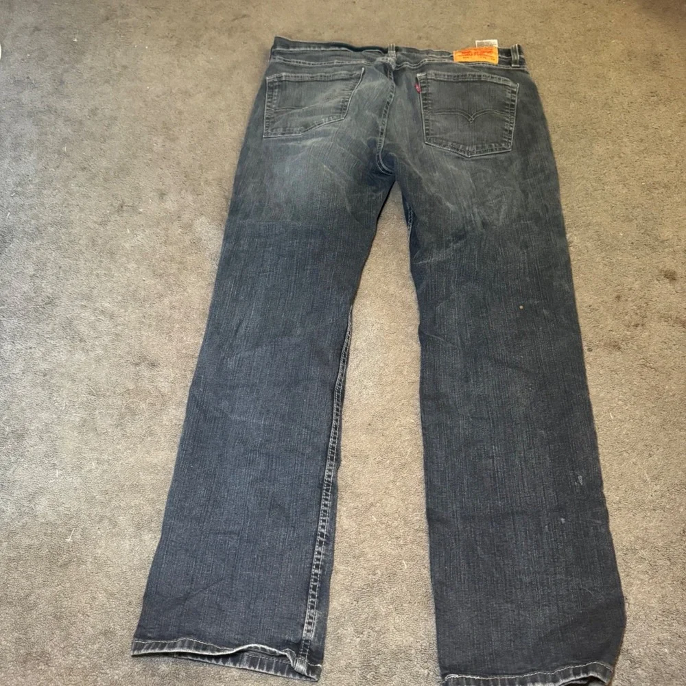 Levis 559 Relaxed Straight Jeans Mens 36x32 Dark Wash Blue Denim Distressed